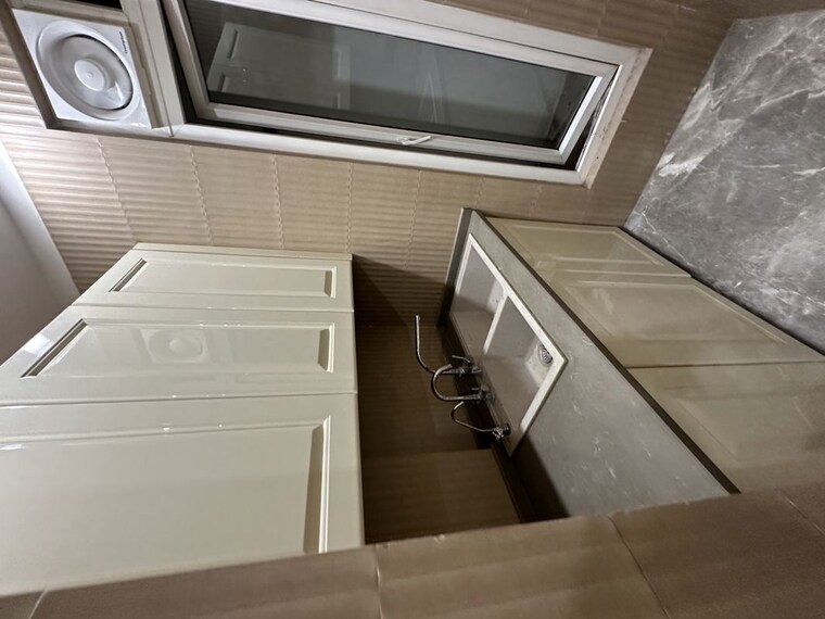 Kitchen, new rajinder nagar 3 Bedroom 200 Sq.Ft. Builder Floor In New Rajinder Nagar Delhi 10218427