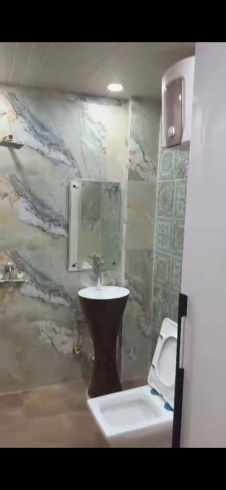 Bathroom, fidato-honour-homes 3 Bedroom 180 Sq.Yd. Builder Floor In Sector 89 Faridabad 10218509
