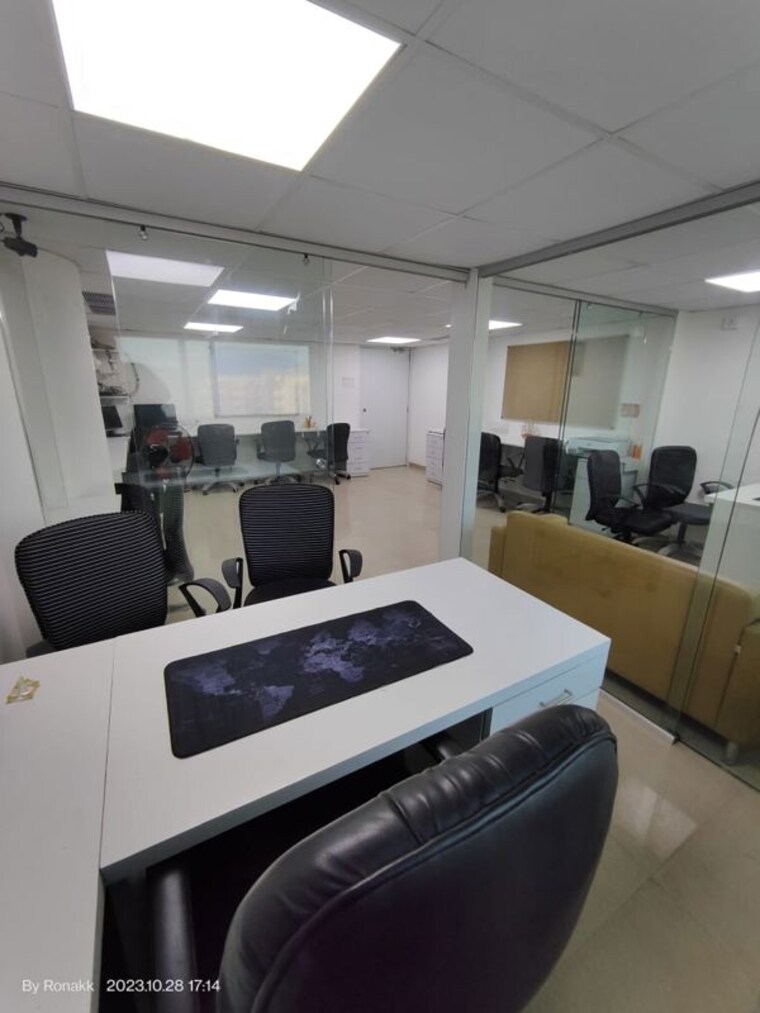 Team Area, nibr-1-aerocity Commercial Office Space 1000 Sq.Ft. In Sakinaka Mumbai 9303286