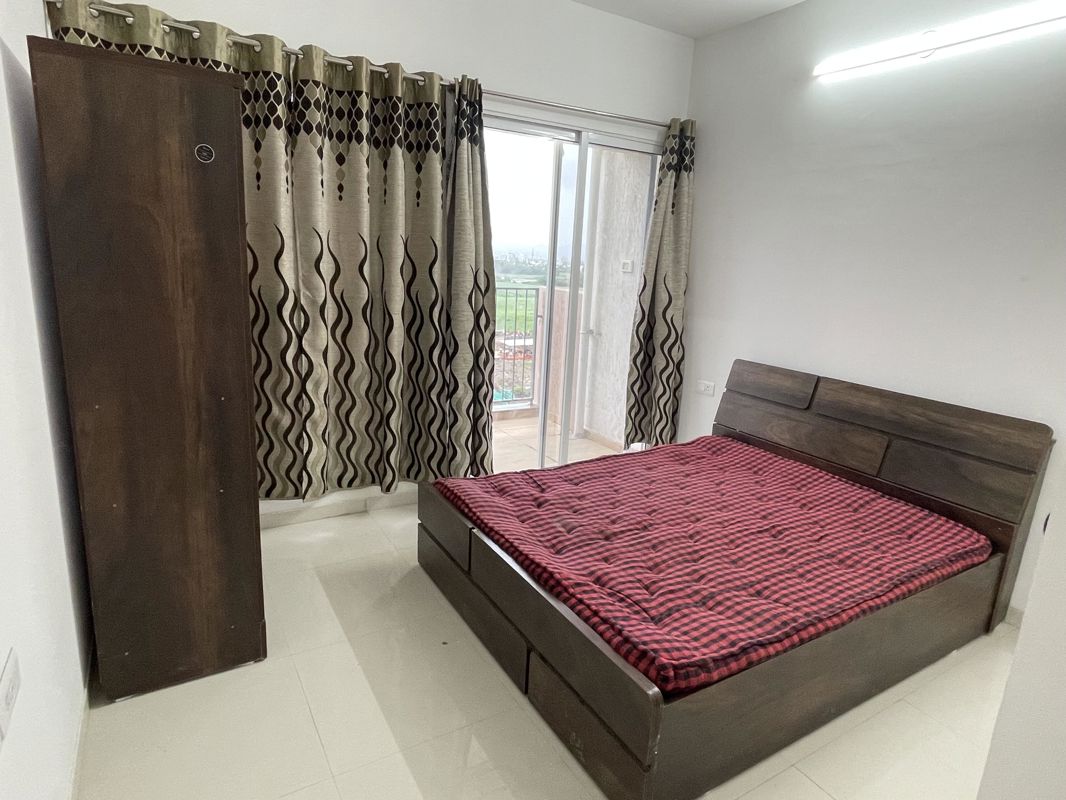 3 BHK + Servant Room Apartment For Sale in Kharadi