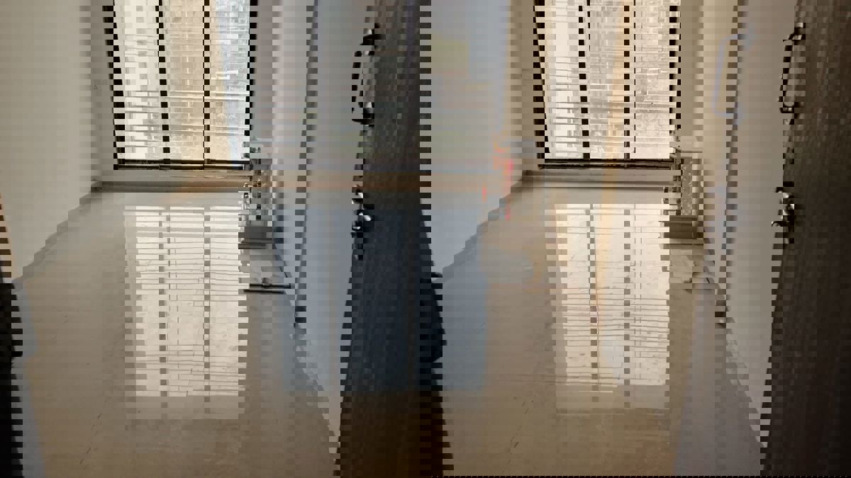 1 BHK + Extra Room 640 Sq.Ft. Apartment in Aims Sea View