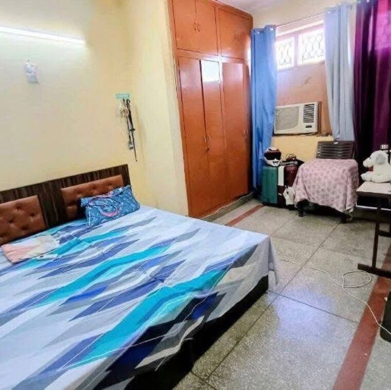 Room, sector 23a 2 Bedroom 100 Sq.Ft. Apartment In Sector 23a Gurgaon 10218721