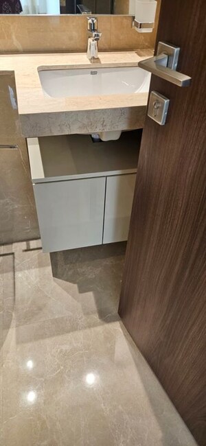 Bathroom in 3 BHK Apartment at Hiranandani Highland, Powai – for Rent