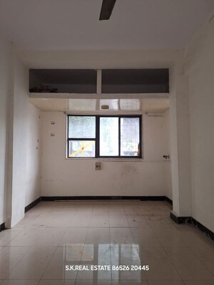 2 BHK Apartment For Sale in Lalani Grandeur, Goregaon East