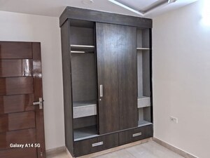 Room in 3 BHK Builder Floor at Tagore Garden – for Rent