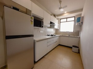 Kitchen in 3 BHK Builder Floor at Sector 43 – for Rent