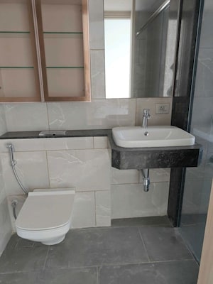 Bathroom in 4 BHK Apartment at Rustomjee Crown, Prabhadevi – for Rent