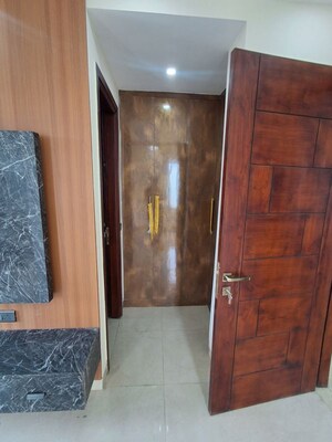 Furnished Amenities in 3 BHK Builder Floor at Ardee City, Sector 52 – for Rent