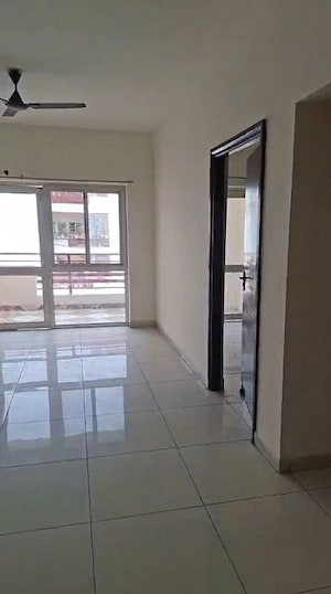 Room in 3 BHK Apartment at Emerald Anmol, Sector 88 – for Rent