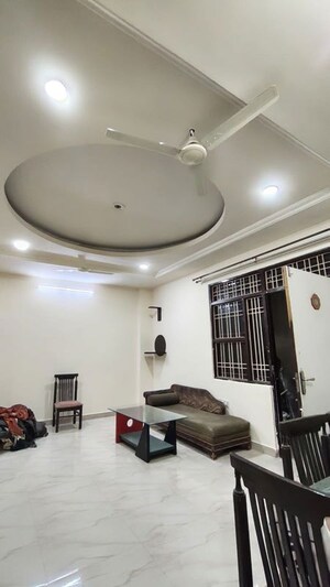 Room in 3 BHK Builder Floor at Wave Prime Floors, Wave City – for Sale