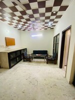 3 BHK 200 Sq.Ft. Builder Floor in Sector 46