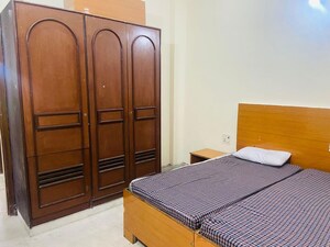 Bedroom in 3 BHK Builder Floor at Sector 46 – for Rent