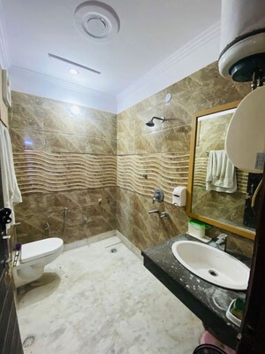 Team Area in 3 BHK Builder Floor at Sector 46 – for Rent