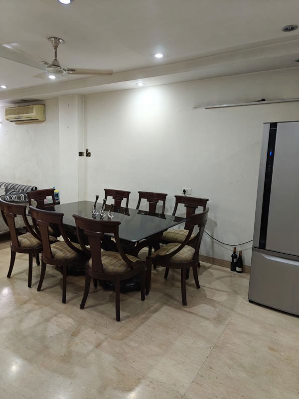 3 BHK + Extra Room Builder Floor For Rent in Rajouri Garden
