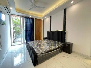 Bedroom in 2 BHK Builder Floor at Saket – for Rent