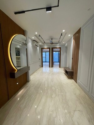 Building Lobby in 3 BHK Apartment at Uppal Gurgaon 99, Sector 99 – for Rent