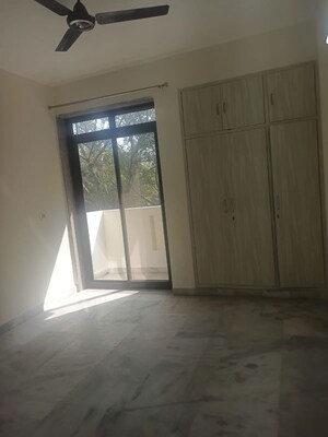 Room in 3 BHK Apartment at Dwarka – for Rent