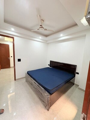 Bedroom in 1 BHK Builder Floor at Saket – for Rent