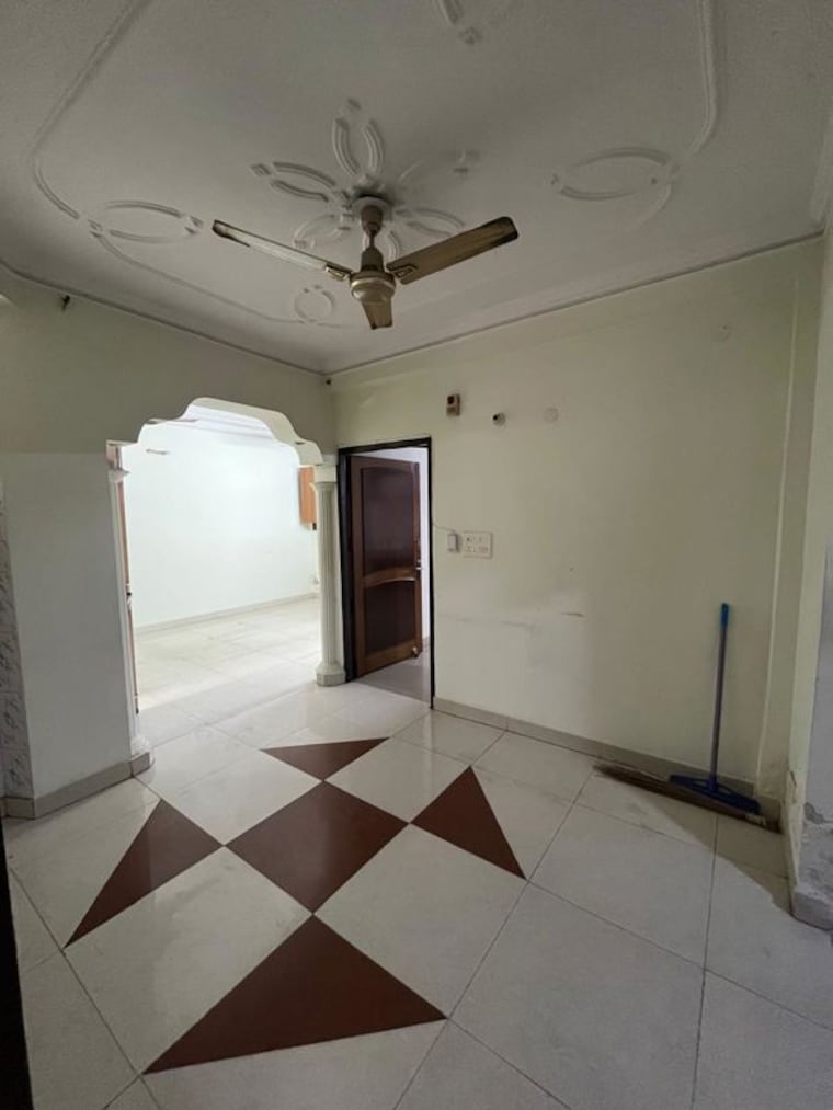 Bathroom, sector 10 dwarka 3 Bedroom 1500 Sq.Ft. Apartment In Sector 10 Dwarka Delhi 10219502