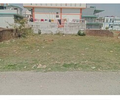 Plot For Sale in Sector 78
