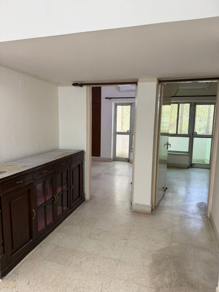 Room, unitech-rakshak 2 Bedroom 1100 Sq.Ft. Apartment In Sector 41 Gurgaon 10219507