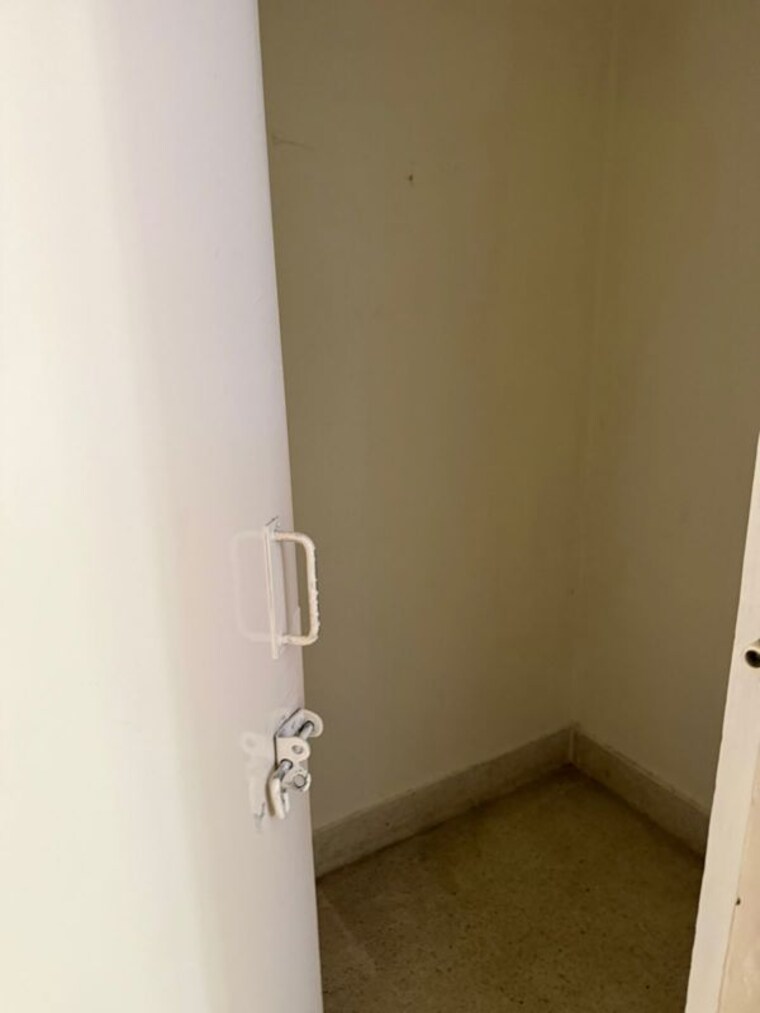 Room, unitech-rakshak 2 Bedroom 1100 Sq.Ft. Apartment In Sector 41 Gurgaon 10219507