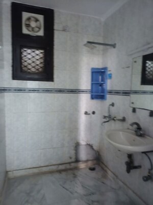 Bathroom in 3 BHK Apartment at Dwarka – for Rent