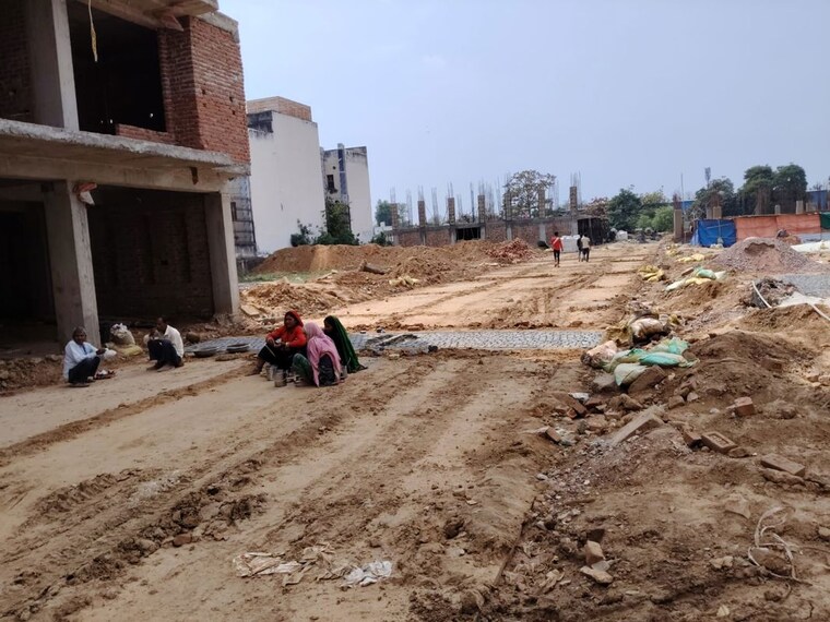 Exterior View, chandan hola 4 Bedroom 250 Sq.Yd. Builder Floor In Chandan Hola Delhi 10219533