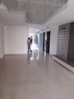 4 BHK + Pooja Room,Servant Room,Study Room,Extra Room,Store Room Builder Floor For Rent in Ansal Api Versalia 2