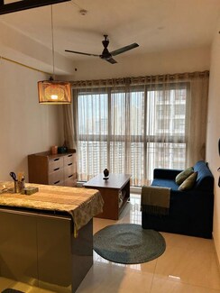 1 BHK + Extra Room Apartment For Rent in Lodha Crown Kolshet