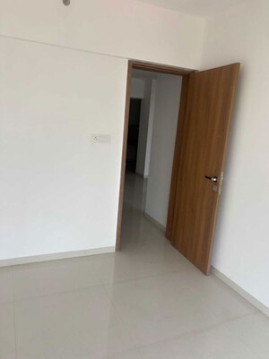 Room in 2 BHK Apartment at Majestique Signature Tower Phase 2, Balewadi – for Rent