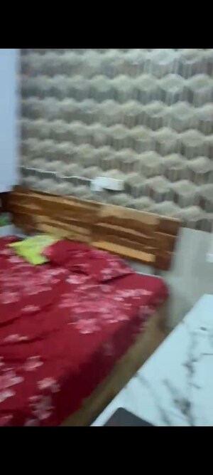Furnished Amenities in 3 BHK Builder Floor at Sector 28 Dwarka – for Rent
