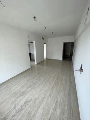 Room in 2 BHK Apartment at Goregaon West – for Sale