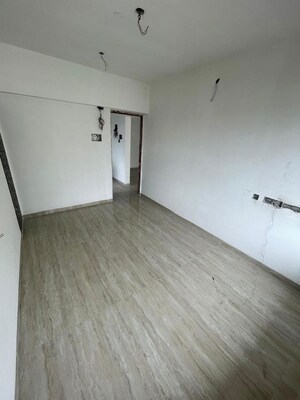 Room in 2 BHK Apartment at Goregaon West – for Sale