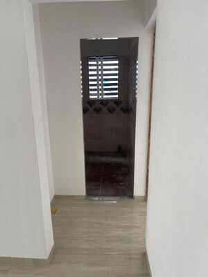 Room in 2 BHK Apartment at Goregaon West – for Sale