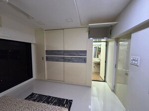 Room in 2 BHK Apartment at Sadguru Complex I, Goregaon East – for Sale