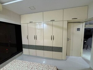 Room in 2 BHK Apartment at Sadguru Complex I, Goregaon East – for Sale