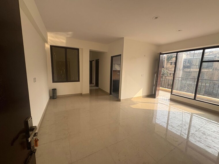 Room, kst-whispering-heights 2 Bedroom 1349 Sq.Ft. Apartment In Sector 88 Faridabad 9837002