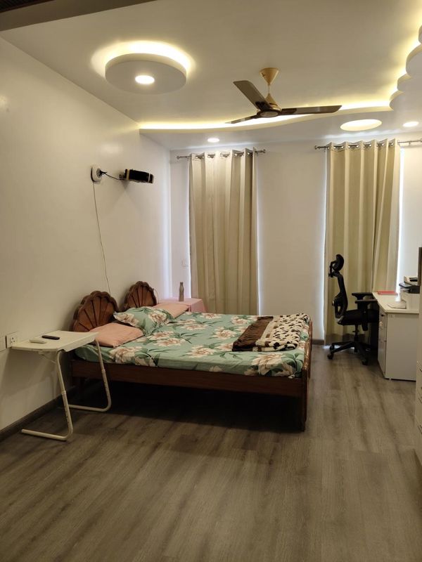 3 BHK + Pooja Room,Servant Room,Study Room,Basement,Store Room Apartment For Rent in Ireo The Corridors
