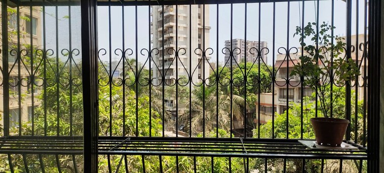 Exterior View, shree-shankar-paradise 2 Bedroom 950 Sq.Ft. Apartment In Chembur Mumbai 10219405