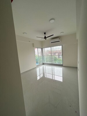 Room in 3 BHK Apartment at Tricity Natraj, Chembur – for Rent