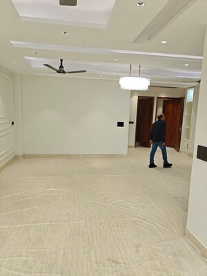 Master Bedroom in 3.5 BHK Apartment at Sector 7 Dwarka – for Sale