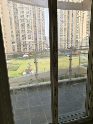 Swimming Pool in 3 BHK Apartment at Samridhi Luxuriya Avenue, Sector 150 – for Rent