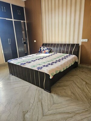 Bedroom in 2 BHK Builder Floor at Wave Prime Floors, Wave City – for Rent
