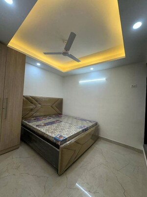 Bedroom in 2 BHK Apartment at Saket – for Rent