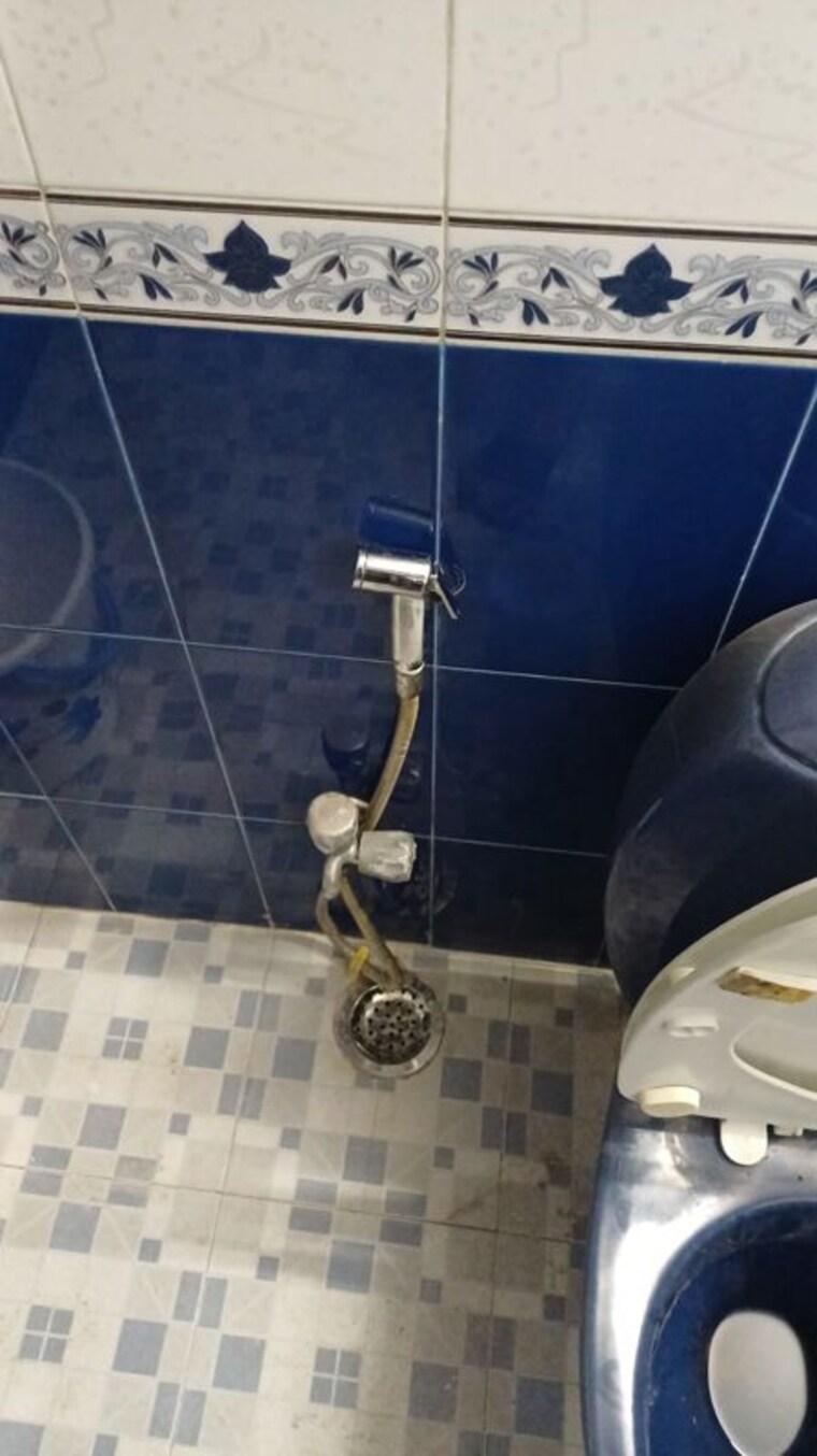 undefined, dwarka 3 Bedroom 1600 Sq.Ft. Apartment In Dwarka Delhi 10220237