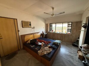 Bedroom in 2 BHK Apartment at Diamond Garden, Chembur – for Rent
