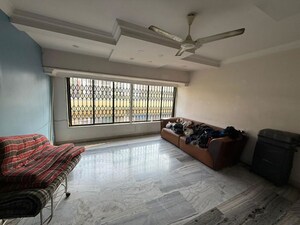 Living Room in 2 BHK Apartment at Diamond Garden, Chembur – for Rent
