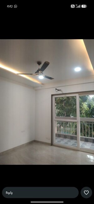 Room in 4 BHK Builder Floor at Sector 19 – for Rent