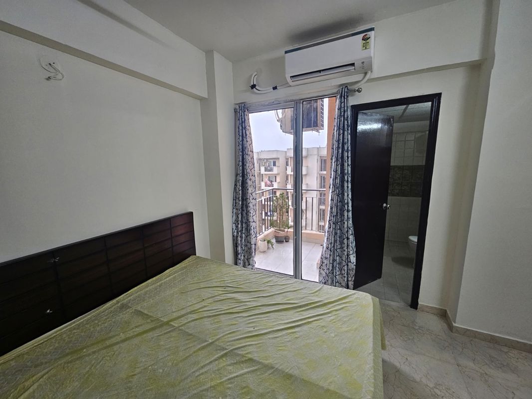 2 BHK Apartment For Sale in MRG The Balcony